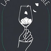 La jeune espiègle